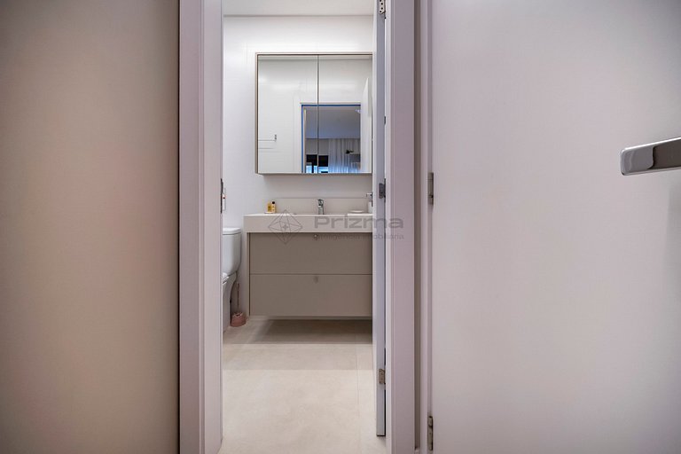 402 01 - WaldGarten- A Passos do Mar e Frente Avenida - Cond