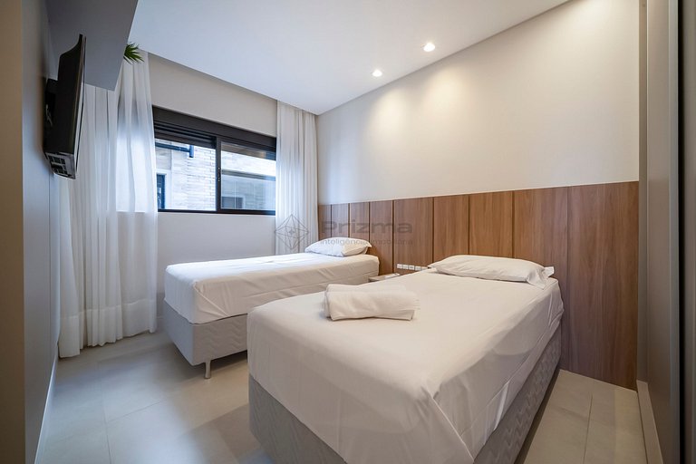 402 01 - WaldGarten- A Passos do Mar e Frente Avenida - Cond