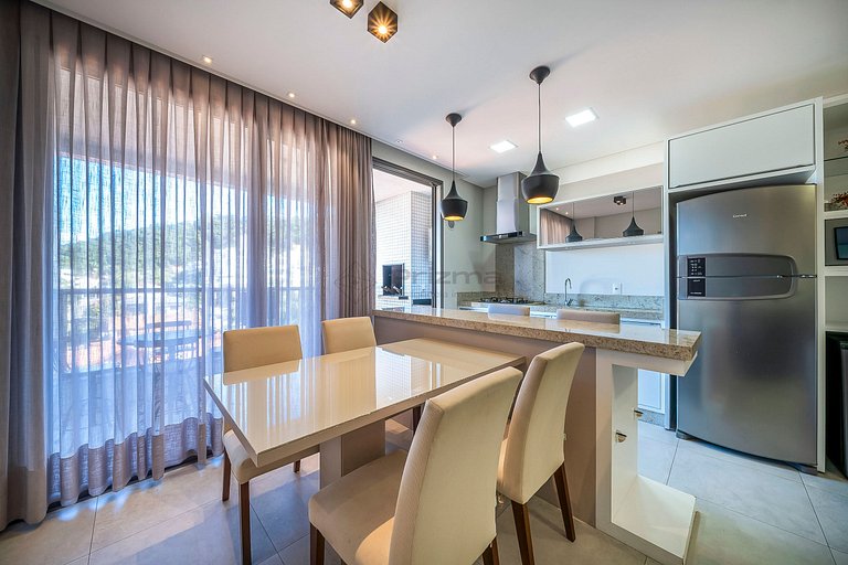 PM 305 · Lindo Apartamento na Praia de Bombinhas