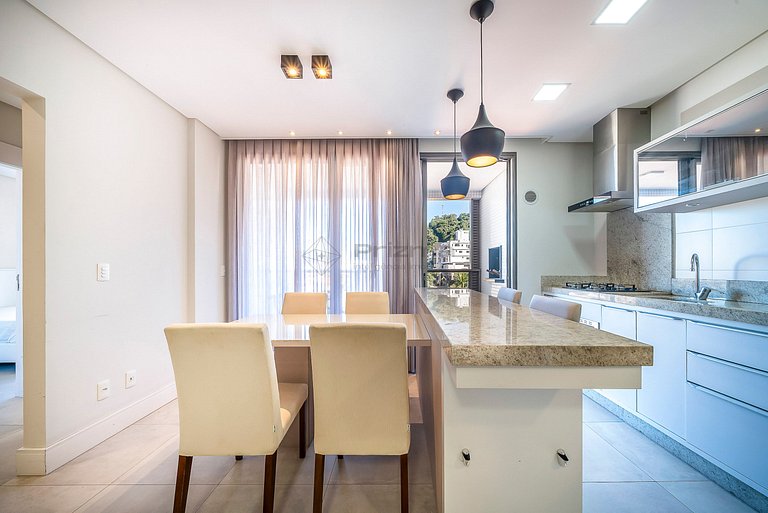 PM 305 · Lindo Apartamento na Praia de Bombinhas