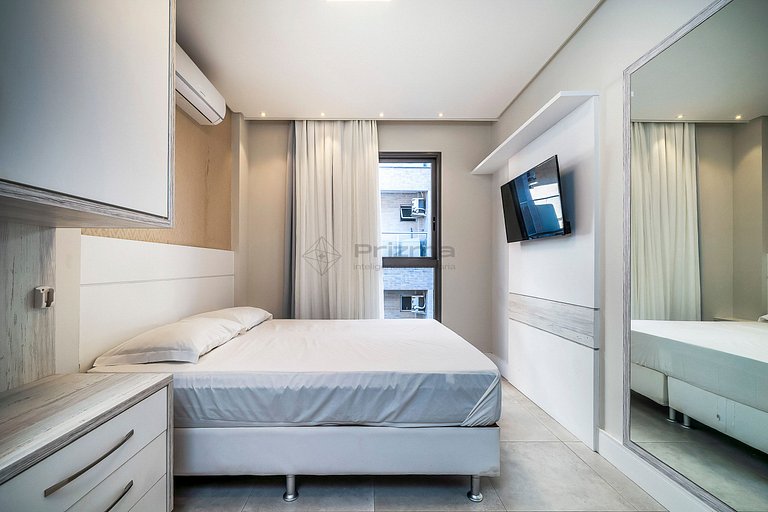 PM 305 · Lindo Apartamento na Praia de Bombinhas
