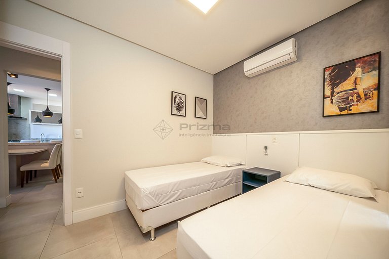 PM 305 · Lindo Apartamento na Praia de Bombinhas