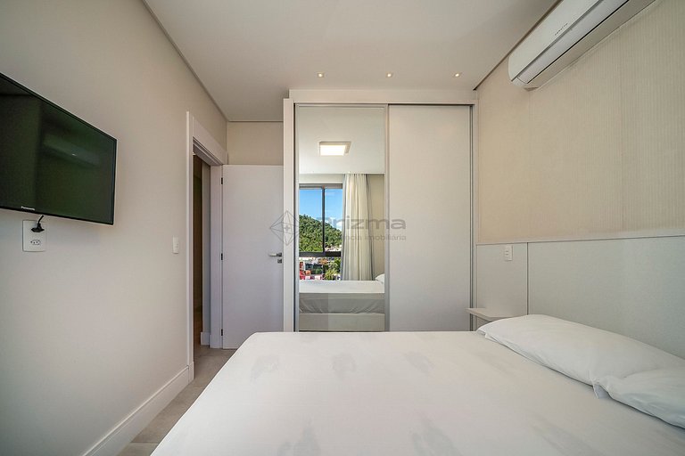 PM 305 · Lindo Apartamento na Praia de Bombinhas