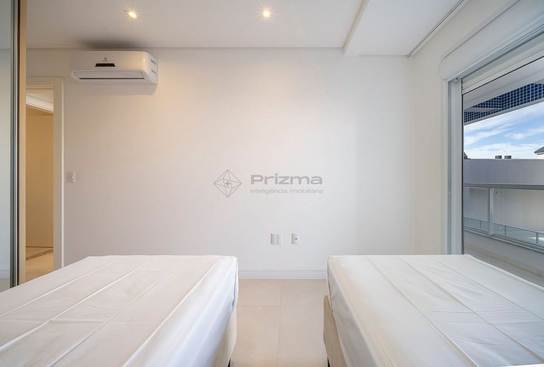Cobertura em Mariscal | 3 Quartos, Piscina
