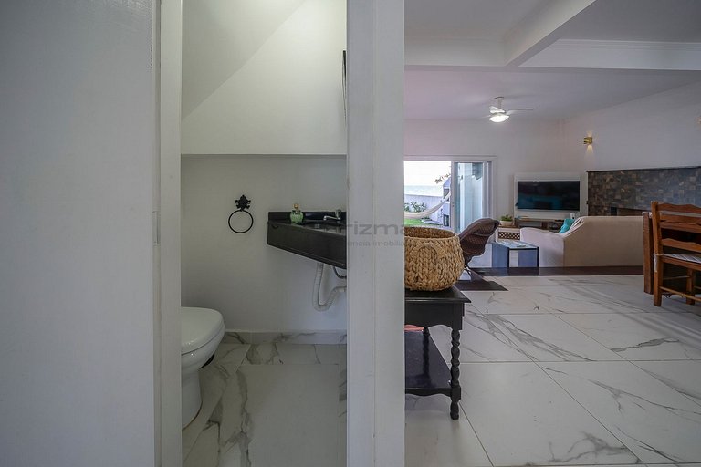Casa Pé na Areia em Bombinhas-Vista Mar 8 Pessoas