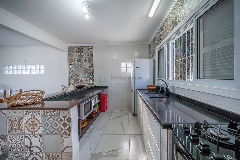 Casa Pé na Areia em Bombinhas-Vista Mar 8 Pessoas