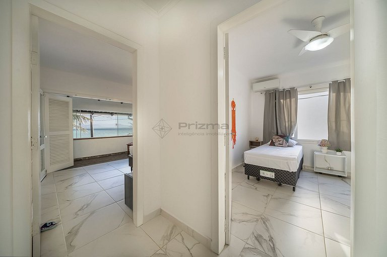 Casa Pé na Areia em Bombinhas-Vista Mar 8 Pessoas