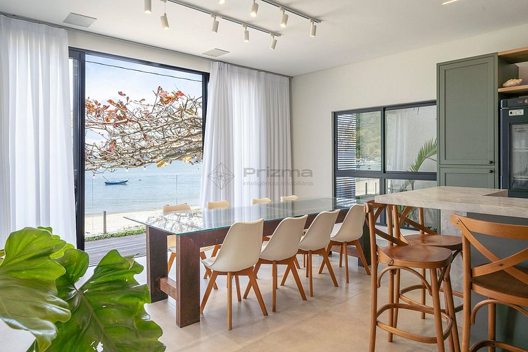 Casa Pé na Areia em Canto Grande | 4 Suítes