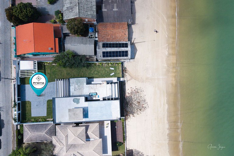 Casa Pé na Areia em Canto Grande | 4 Suítes